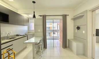 Imagem 2: Apartamento semi mobiliado com 1 quarto no bairro Bucarein, sacada fechada com churrasquei