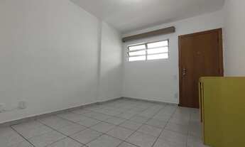 Imagem 3: Apartamento para aluguel possui 60 metros quadrados com 2 quartos em Aclimação - São Paulo