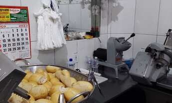 Imagem 6: Mercadinho e casa de frios