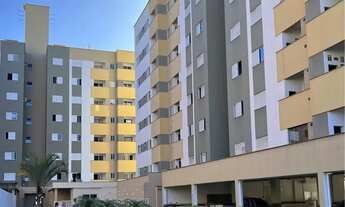 Imagem 5: Apto mobiliado com 2 dormitórios sendo 01 suíte, sacada com churrasqueira à carvão, garage