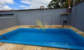 Imagem 2: Casa á alugar com piscina, 3 banheiros e churrasqueira privativa no Jardim Eilina