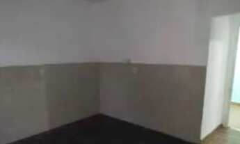 Imagem 6: Olavo Bilac - Casa grande independente com quintal, garagem vários carros, tem RGi