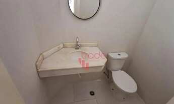 Imagem 5: Sobrado à Venda de 05 Quartos no Bairro Ribeirânia em Ribeirão Preto com Piscina