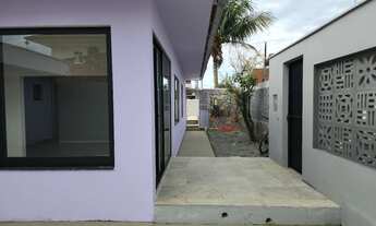 Imagem 2: Casa com 4 quartos e piscina à venda na Praia do Campeche, em Florianópolis/SC!