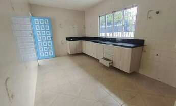 Imagem 3: Excelente casal de 3 quartos no bairro das nações