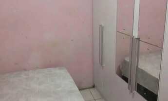 Imagem 3: Vende-se casa no 40 horas /EC