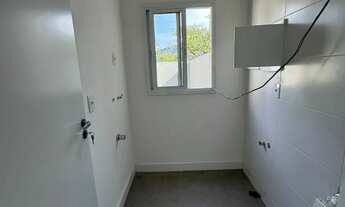 Imagem 4: Sobrado com 3 dormitórios sendo 1 suíte e 2 vagas de garagem no Bairro Espinheiros em Itaj