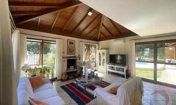 Imagem 2: Casa para Venda em Florianópolis, Rio Tavares, 4 dormitórios, 1 suíte, 3 banheiros, 2 vaga