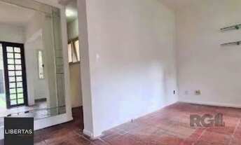 Imagem 4: Casa com 4 dormitórios e 2 vagas para alugar