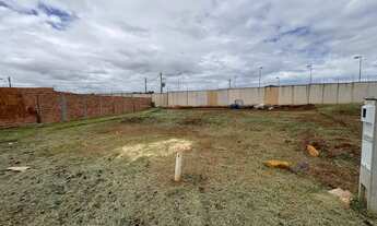 Imagem: Terreno em condomínio fechado com 428,72m²