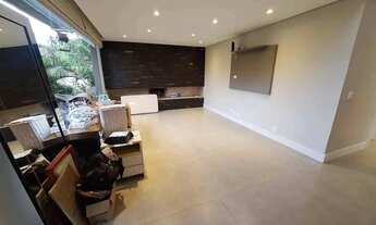 Imagem 2: CASA NO CENTRO DE ALPHAVILLE!