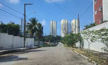 Imagem: Terreno de 1.900m² à Venda em Capim Macio