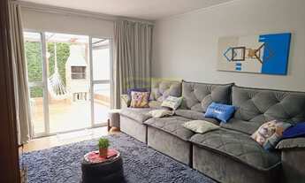 Imagem: Casa Térrea com Piscina à Venda em Pinhais