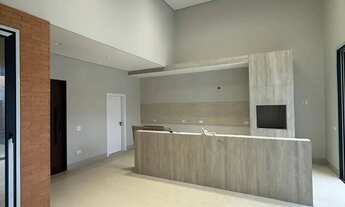 Imagem 6: Casa de Alto Padrão no Condomínio Parthenon 3 Suítes, Área de Lazer Completa Paranavaí