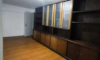 Imagem 3: C7 Apto 2qtos 2banheiros, excepcional localização, documento 100