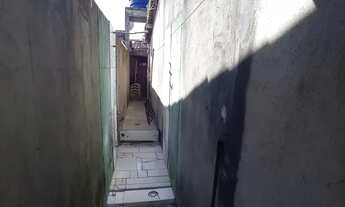 Imagem 4: Casa à venda em rua pública