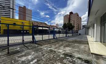 Imagem 4: Prédio / Ponto Comercial para Locação com 1422 m² no Jardim São Dimas, São José dos Campos