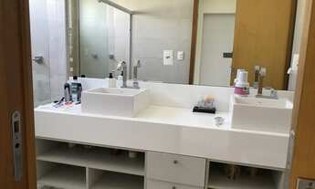 Imagem 7: Alphaville Litoral Norte-Casa para venda possui 300 metros quadrados com 4 quartos