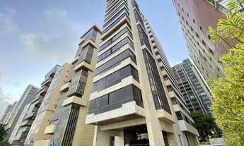 Imagem: Vendo 4qtos 4suites Andar alto alto padrão!