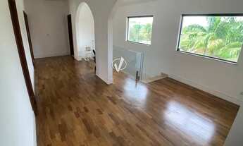 Imagem: Casa em condomínio à venda, 4 quartos