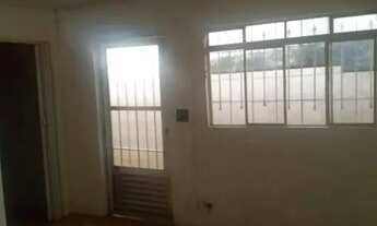 Imagem 2: Casa à venda na Vila Picinin com 150m² 3 dormitórios 3 banheiros 1 vaga