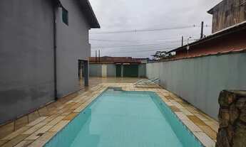 Imagem 4: Casa na praia com piscina