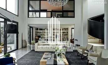 Imagem 2: Casa com 4 suítes com closet e 4 vagas no Alto de Pinheiros