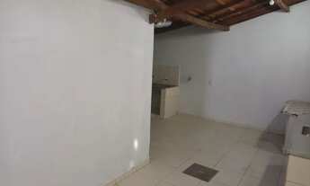 Imagem 5: CASA SETOR UNIÃO 4 QUARTOS SENDO 1 SUÍTE RUA LARGA PROX AVENIDA T-9 SUPERMERCADO CARREFOU