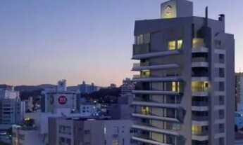 Imagem: Bairro Vila Nova. Cobertura Duplex com 3