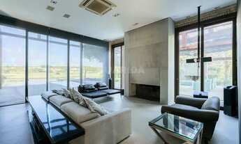 Imagem 7: Casa em condomínio mobiliada 4 suítes sendo uma máster no Terra Ville