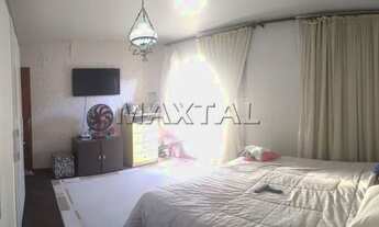 Imagem 2: Sobrado com 3 dormitórios, 2 salas, 3 vagas de garagem com 290 M² próximo da Etação PQ. S