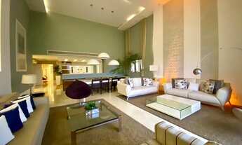 Imagem 4: Magnífico apartamento amplo com pé direito duplo ricamente decorado sendo 4 suítes e varan