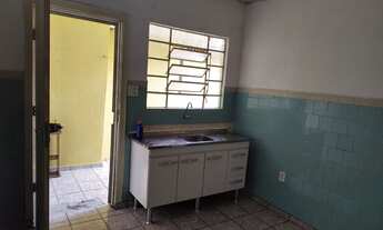 Imagem 2: CASA COM 01 QUQRTO 01 SALA 01 COZINHA 01 BANHEIRO 01 VAGA -CAMPO LIMPO