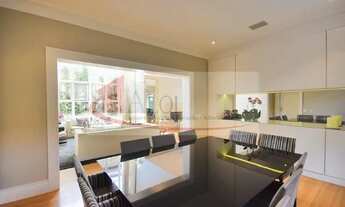 Imagem 6: Alto padrão sobrado moderna e atualizada com excelentes acabamentos e armários planejados