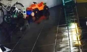 Imagem 4: Permuto casa em Colombo,C/1suite hidro dupla,+3 quarto,piscina 4x8 aquacida,terreno/Grande