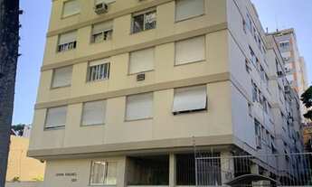 Imagem 2: Imóvel para venda com 67 metros quadrados 2 quartos em simpática e agradável rua Petrópol