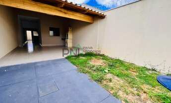 Imagem 3: Casa para Venda em Senador Canedo, Residencial Hebrom, 2 dormitórios, 1 suíte, 2 banheiros