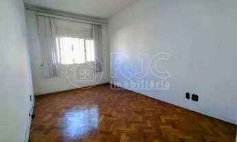 Imagem 3: Apartamento para venda tem 68 metros quadrados com 2 quartos em Vila Isabel - Rio de Janei