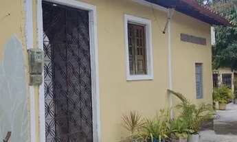 Imagem: 03 Casas para venda tem 350 metros quadrados