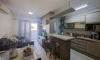 Imagem 2: Apartamento para venda possui 65 metros quadrados com 2 quartos em Areias - São José - SC