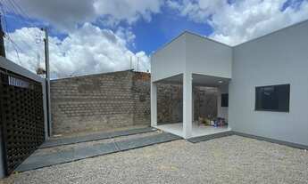 Imagem 2: Casa Recém-Construída à Venda