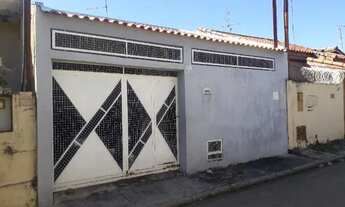 Imagem: Imovel com 2 quartos e garagem grande