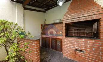 Imagem 5: A casa pode ser utilizada tanto como comercial quanto residencial com 400 metros de terren