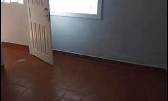 Imagem 3: Aluga-Se QUARTO, COZINHA e SALETA