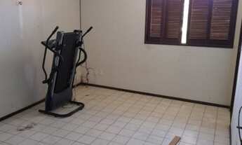 Imagem 7: Casa para aluguel tem 585 metros quadrados com 4 quartos em Candelária - Natal - RN