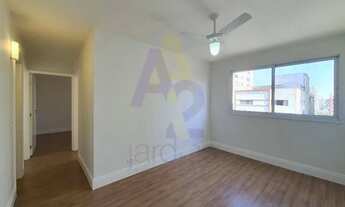 Imagem: Apartamento reformado com 2 dormitórios