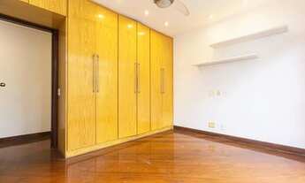 Imagem 7: Apartamento para aluguel possui 300 metros quadrados com 4 quartos