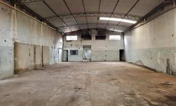 Imagem 3: Galpão comercial de 307m² com escritório para locação - Vila Elisa