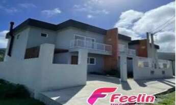 Imagem: Sobrado Recém Construído com 3 Dormitórios