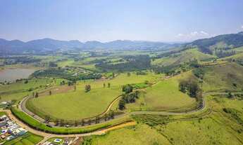 Imagem 6: Terreno em Joanópolis, vista para represa, pagto parcelado, para venda com 2000 m²